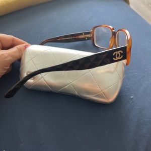 Chanel 💯 authentic glasses